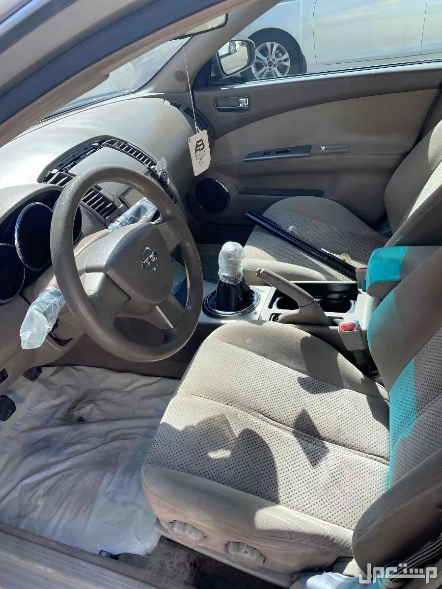 نيسان التيما 2006 مستعملة للبيع في الرياض بسعر 9 آلاف ريال سعودي