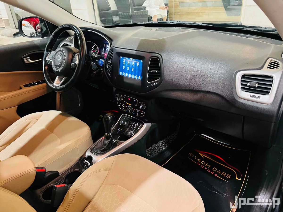 جيب كومباس 2019 مستعملة للبيع في الرياض بسعر 64 ألف ريال سعودي