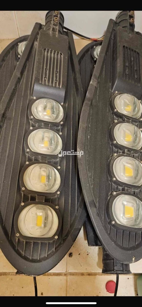 كشافات للبيع نضيفه جداً 5 شرائح