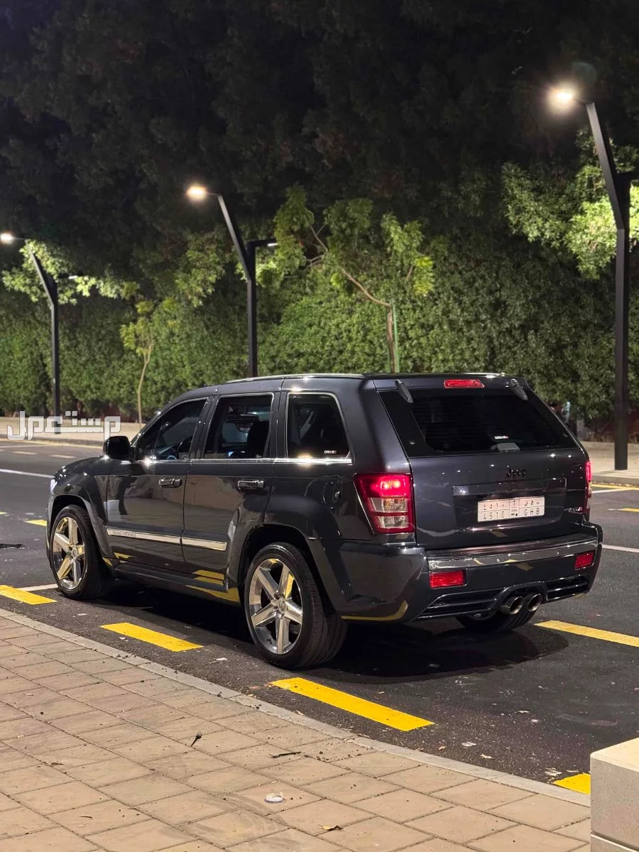 جيب جراند شيروكي 2010 مستعملة للبيع في جدة بسعر 50 ألف ريال سعودي