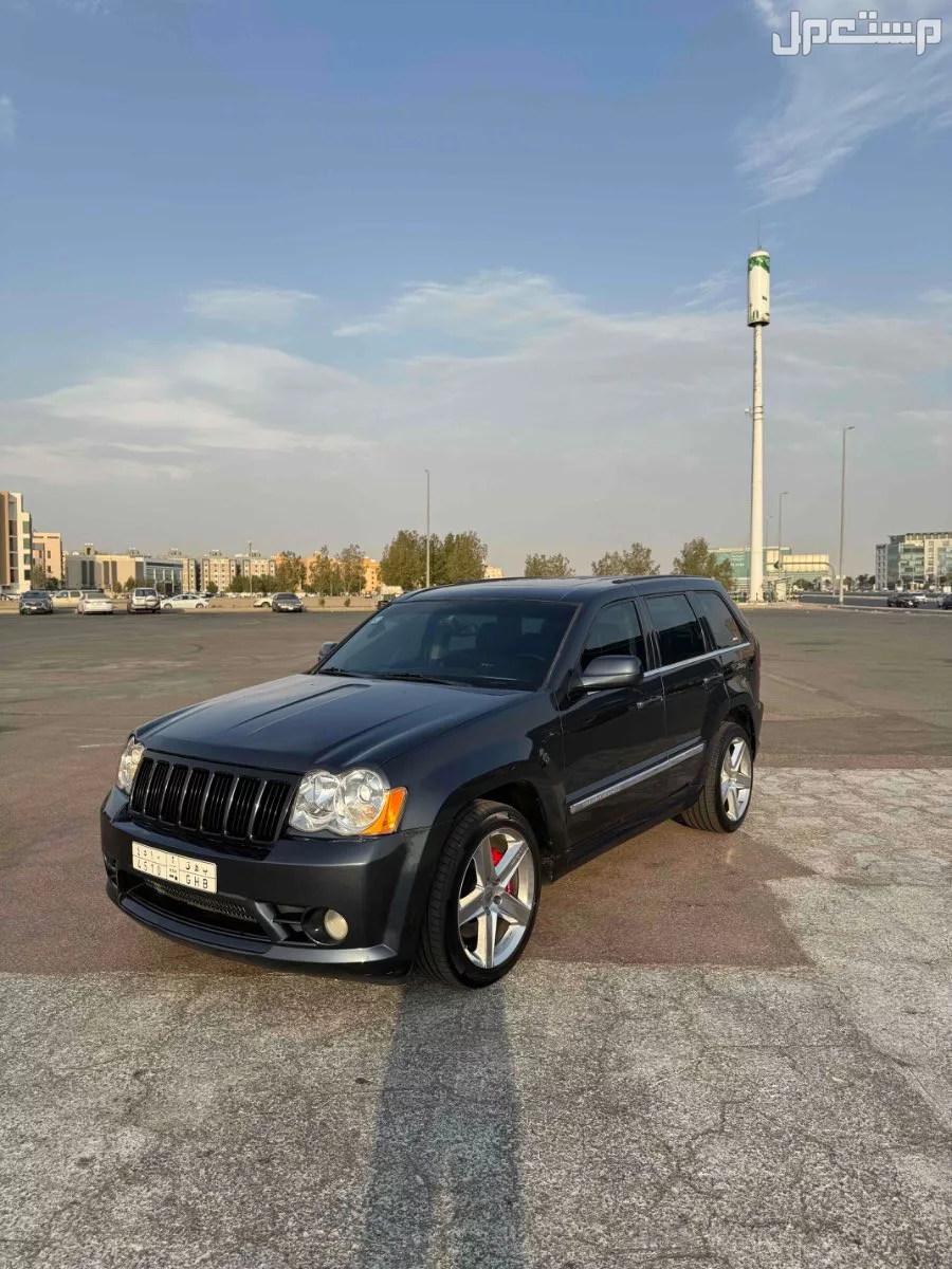 جيب جراند شيروكي 2010 مستعملة للبيع في جدة بسعر 50 ألف ريال سعودي