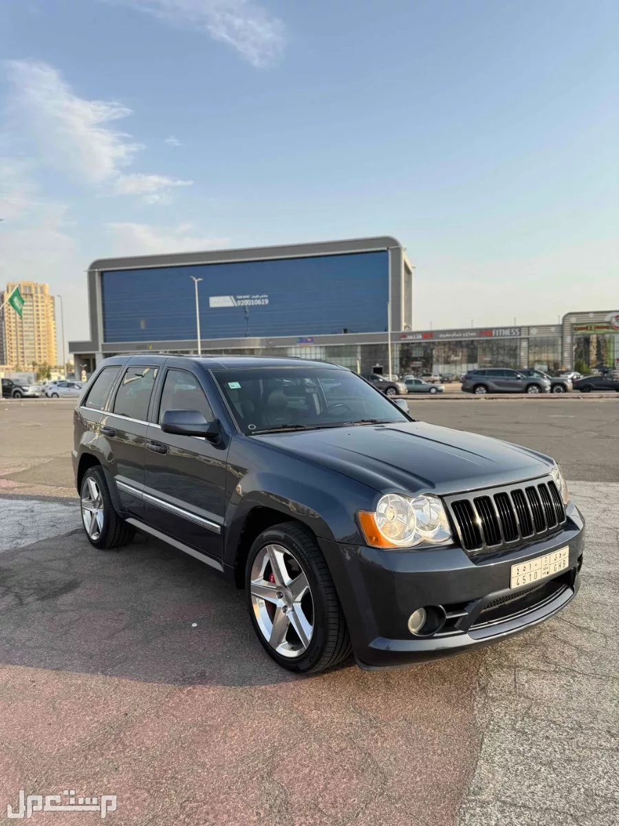 جيب جراند شيروكي 2010 مستعملة للبيع في جدة بسعر 50 ألف ريال سعودي
