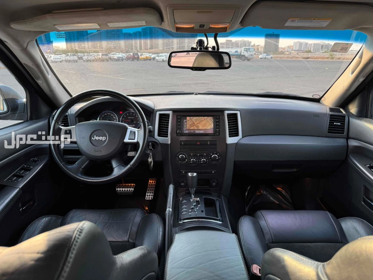 جيب جراند شيروكي 2010 مستعملة للبيع في جدة بسعر 50 ألف ريال سعودي