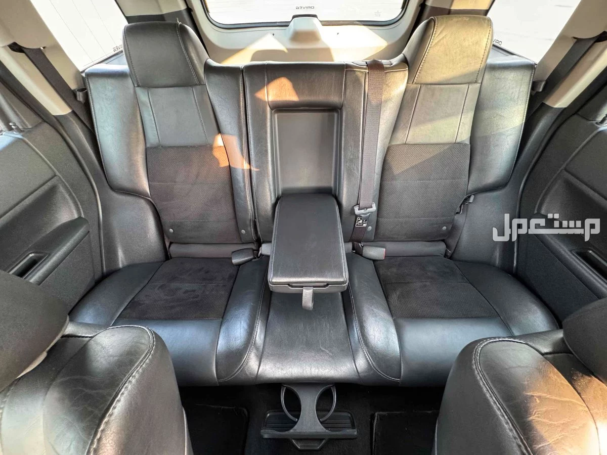 جيب جراند شيروكي 2010 مستعملة للبيع في جدة بسعر 50 ألف ريال سعودي