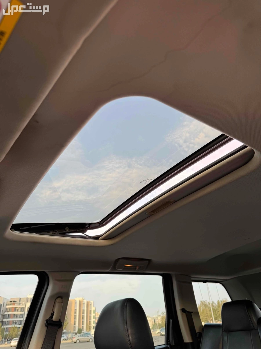 جيب جراند شيروكي 2010 مستعملة للبيع في جدة بسعر 50 ألف ريال سعودي