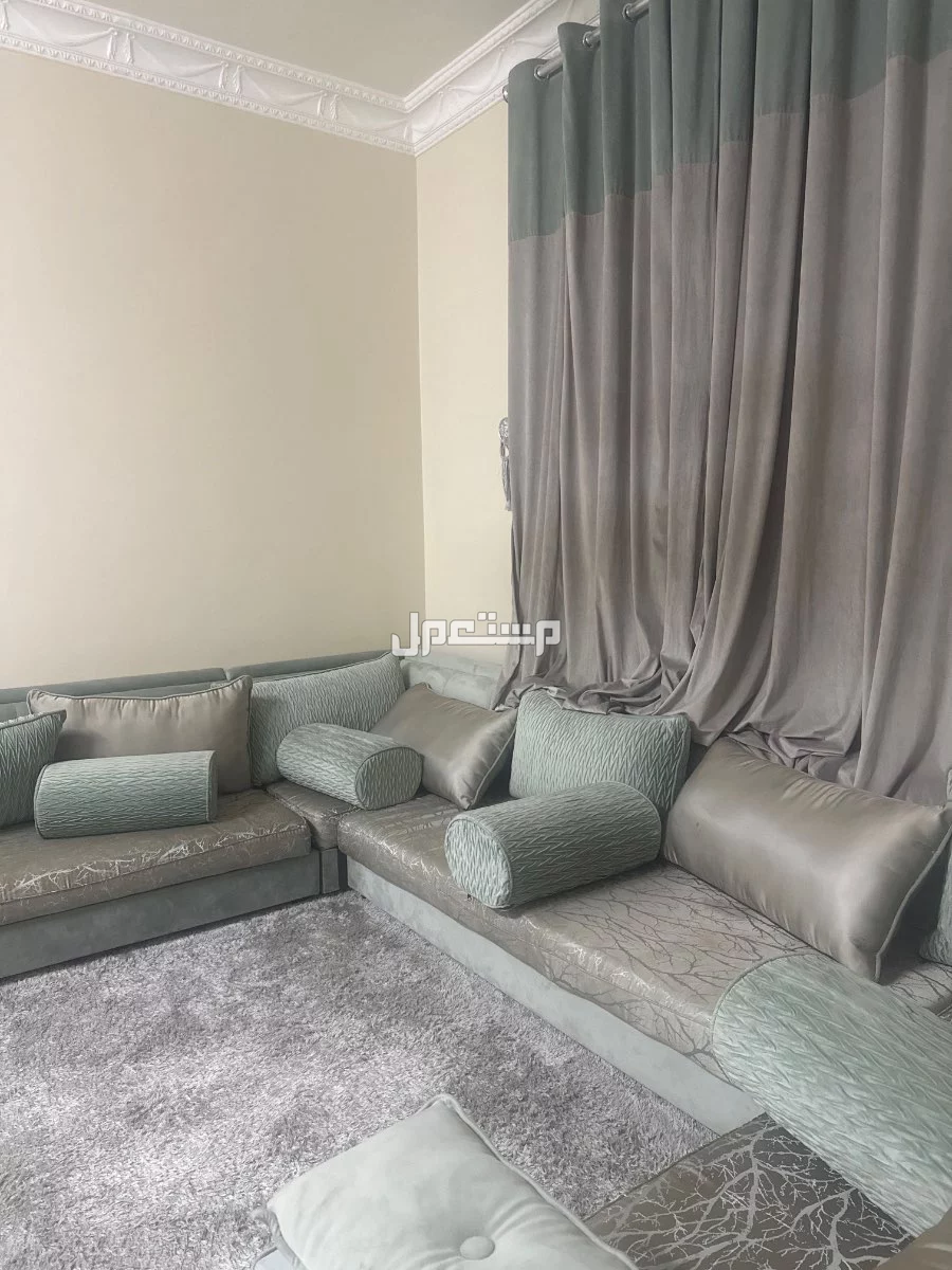 للبيع كنب بحرفL في الرياض بسعر 700ريال سعودي