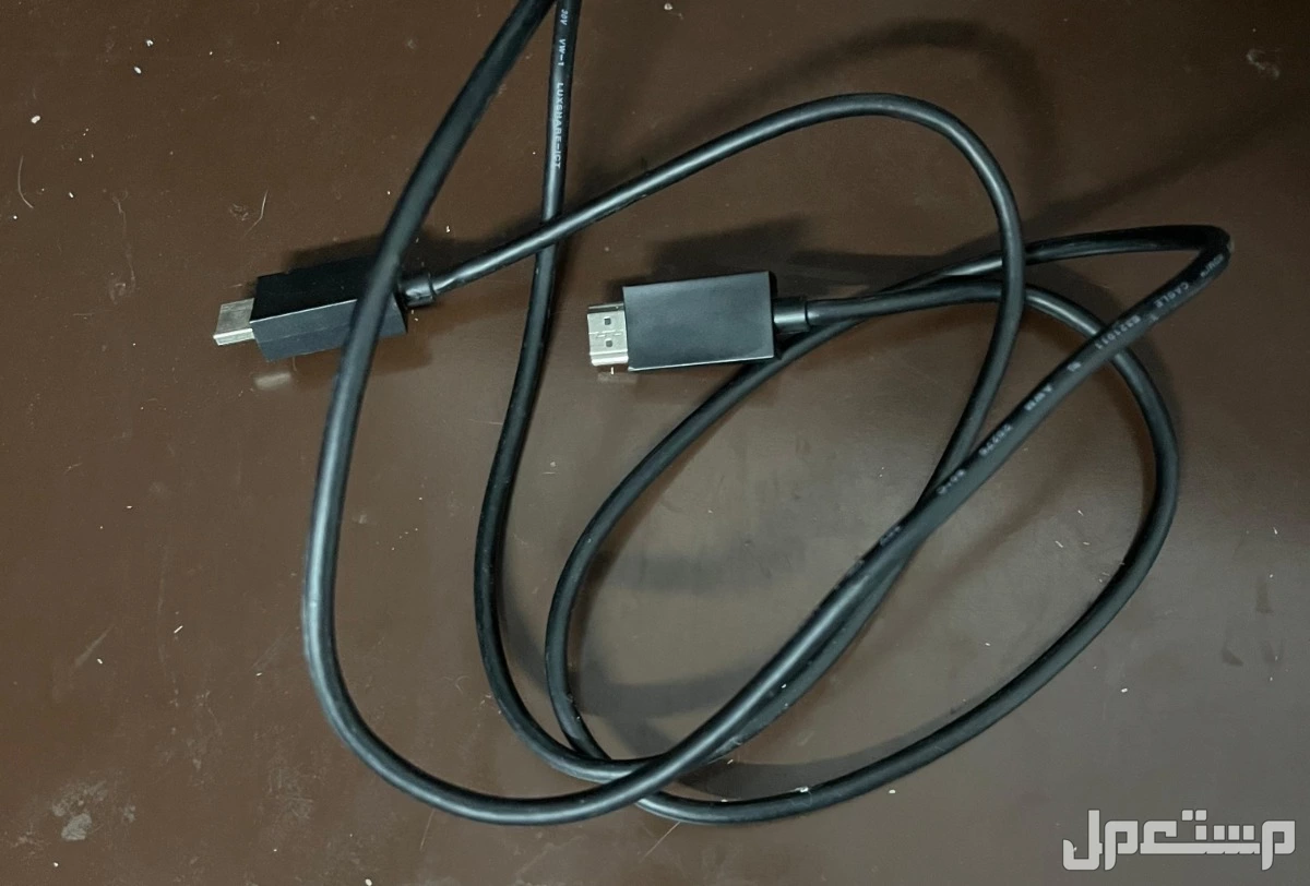 بلاستيشن سليم للبيع شبه جديد استخدام سنه فقط في الرياض بسعر 1800 قابل للتفاوض ريال سعودي