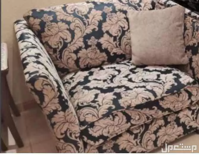 كنب من 3 قطع في جدة بسعر 1500 ريال سعودي