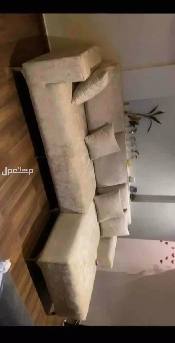 كنب للبيع حرف L بجدة حي الحمدانية بسعر الف ريال سعودي