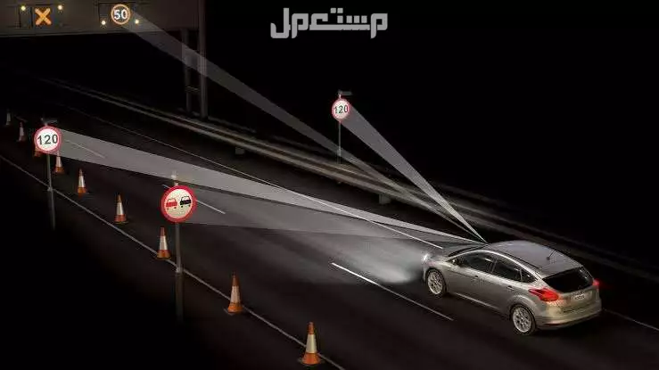 ما هو نظام TSR في السيارات؟ مميزاته وطريقة عمله بالتفصيل التعرف على إشارات المرور TSR