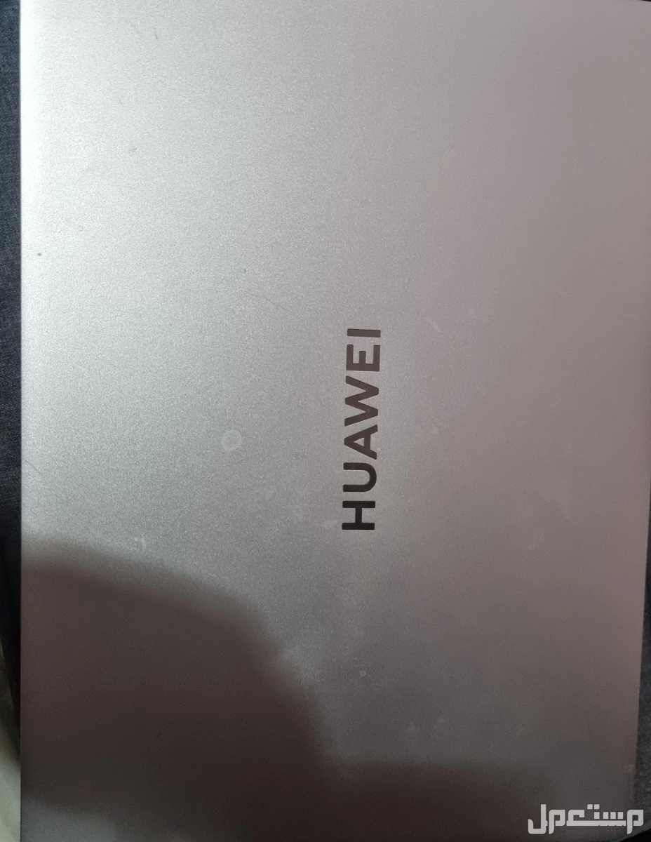 لاب توب هواوي ميت بوك I7 نظيف ماركة هواوي في الرياض بسعر 3 آلاف ريال سعودي