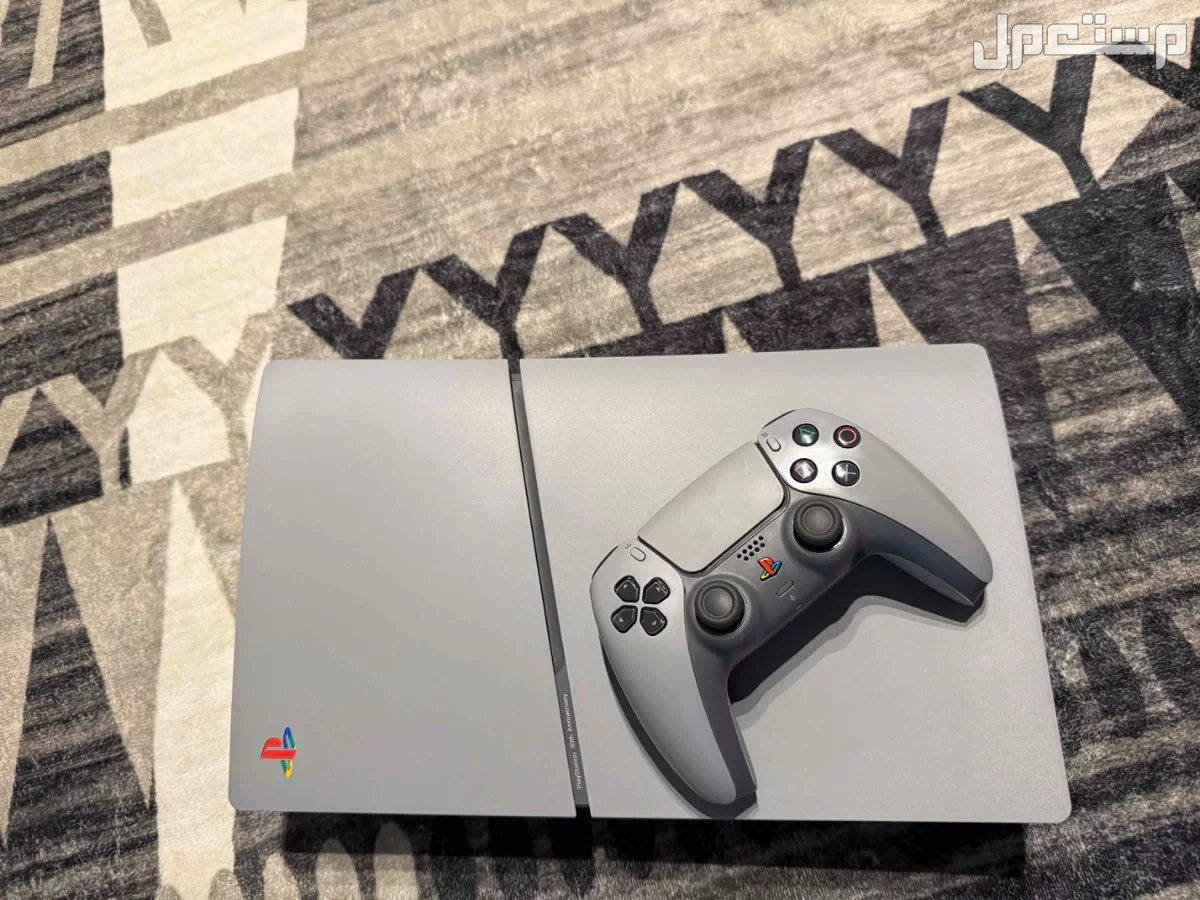 للبيع بلايستيشن 5 سليم   نسخة محدودة (30 عام) في الرياض بسعر 2400 ريال سعودي