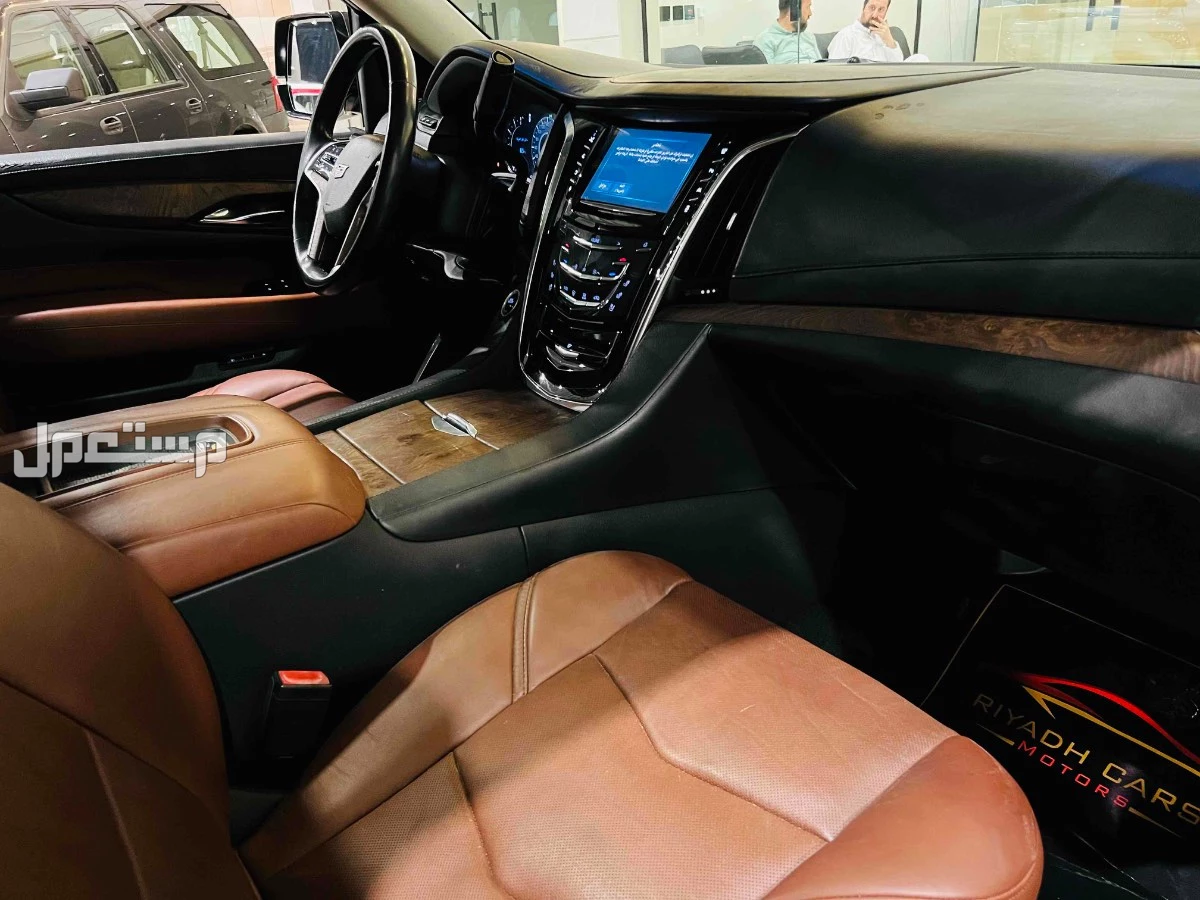 كاديلاك اسكاليد 2016 مستعملة للبيع في الرياض بسعر 92 ألف ريال سعودي