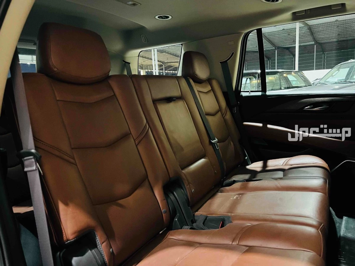 كاديلاك اسكاليد 2016 مستعملة للبيع في الرياض بسعر 92 ألف ريال سعودي