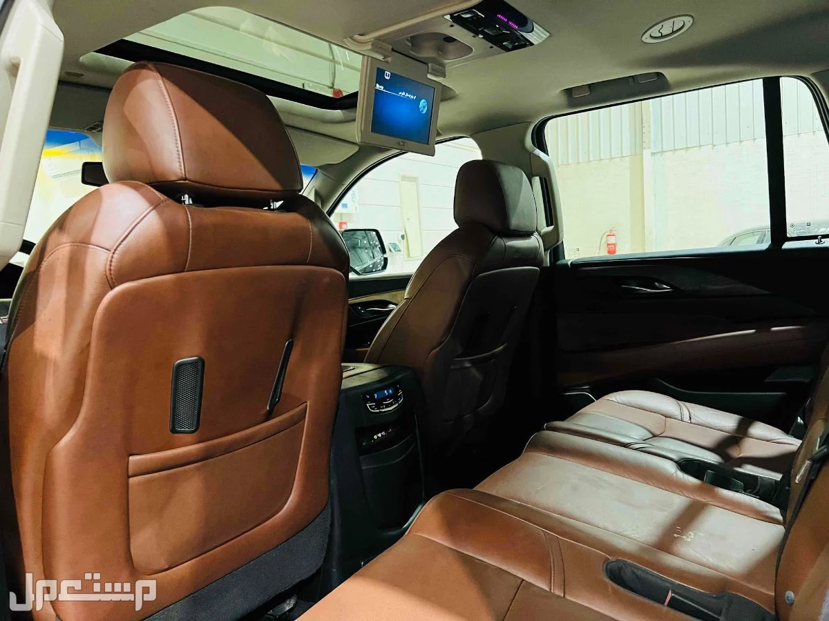 كاديلاك اسكاليد 2016 مستعملة للبيع في الرياض بسعر 92 ألف ريال سعودي