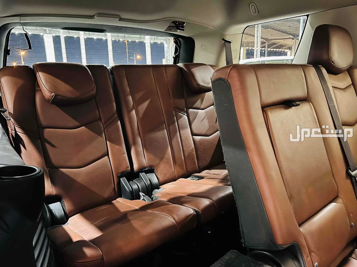 كاديلاك اسكاليد 2016 مستعملة للبيع في الرياض بسعر 92 ألف ريال سعودي