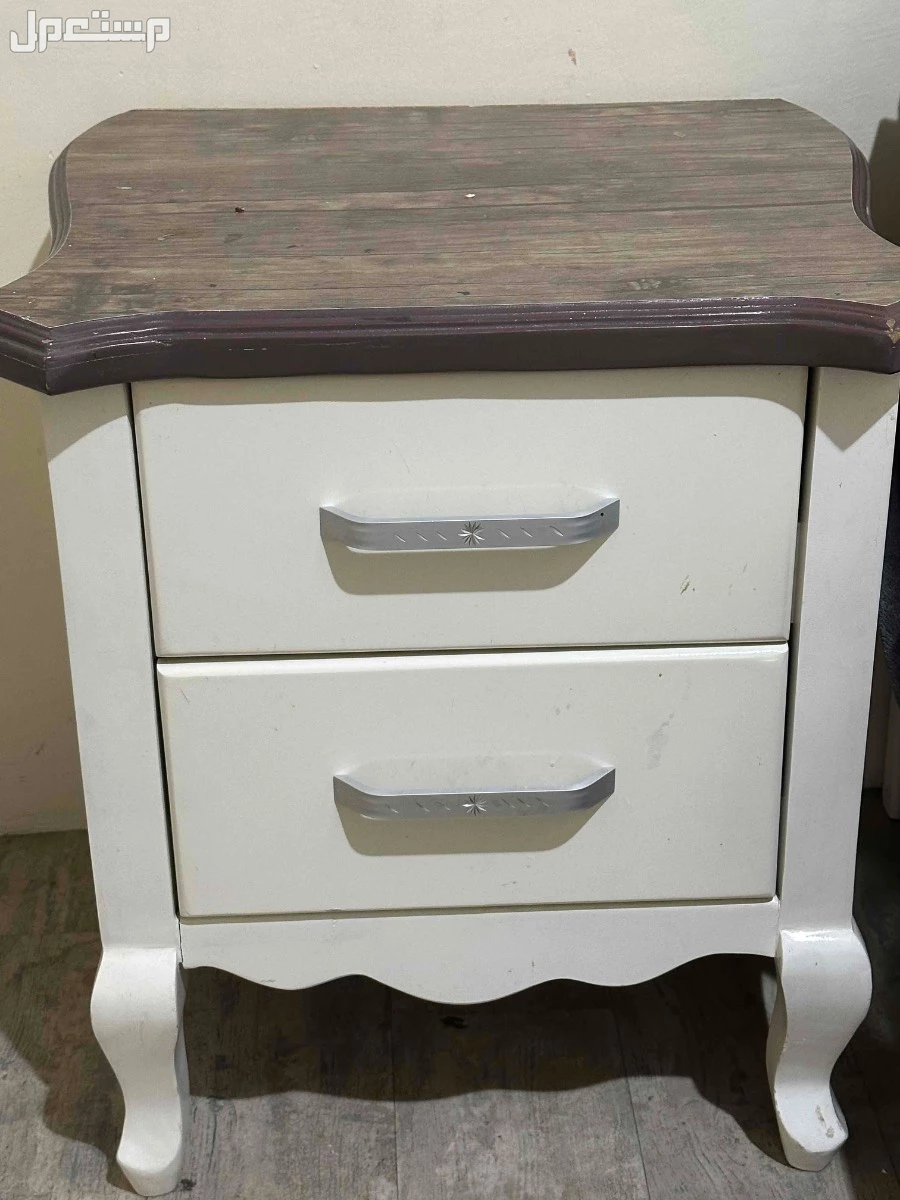 اثاث في خميس مشيط بسعر 1500 ريال سعودي