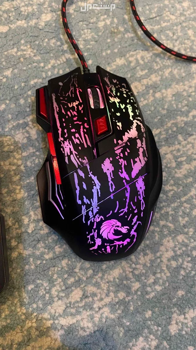 كيبورد v100 مع ماوس قيمنق للبيع