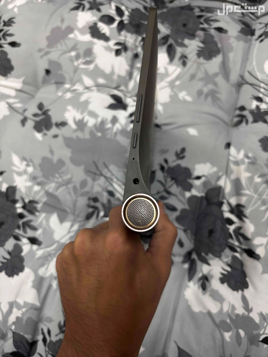 للبيع في الرياض ايباد لينوفو شاشة 10 بوصة ذاكره 64