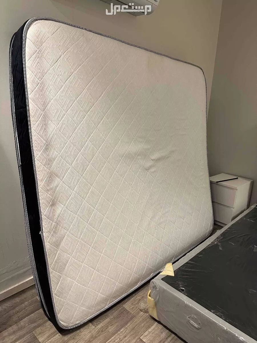 ️ للبيع – سرير مع مرتبة جديدة  في جدة بسعر 1800 ريال سعودي