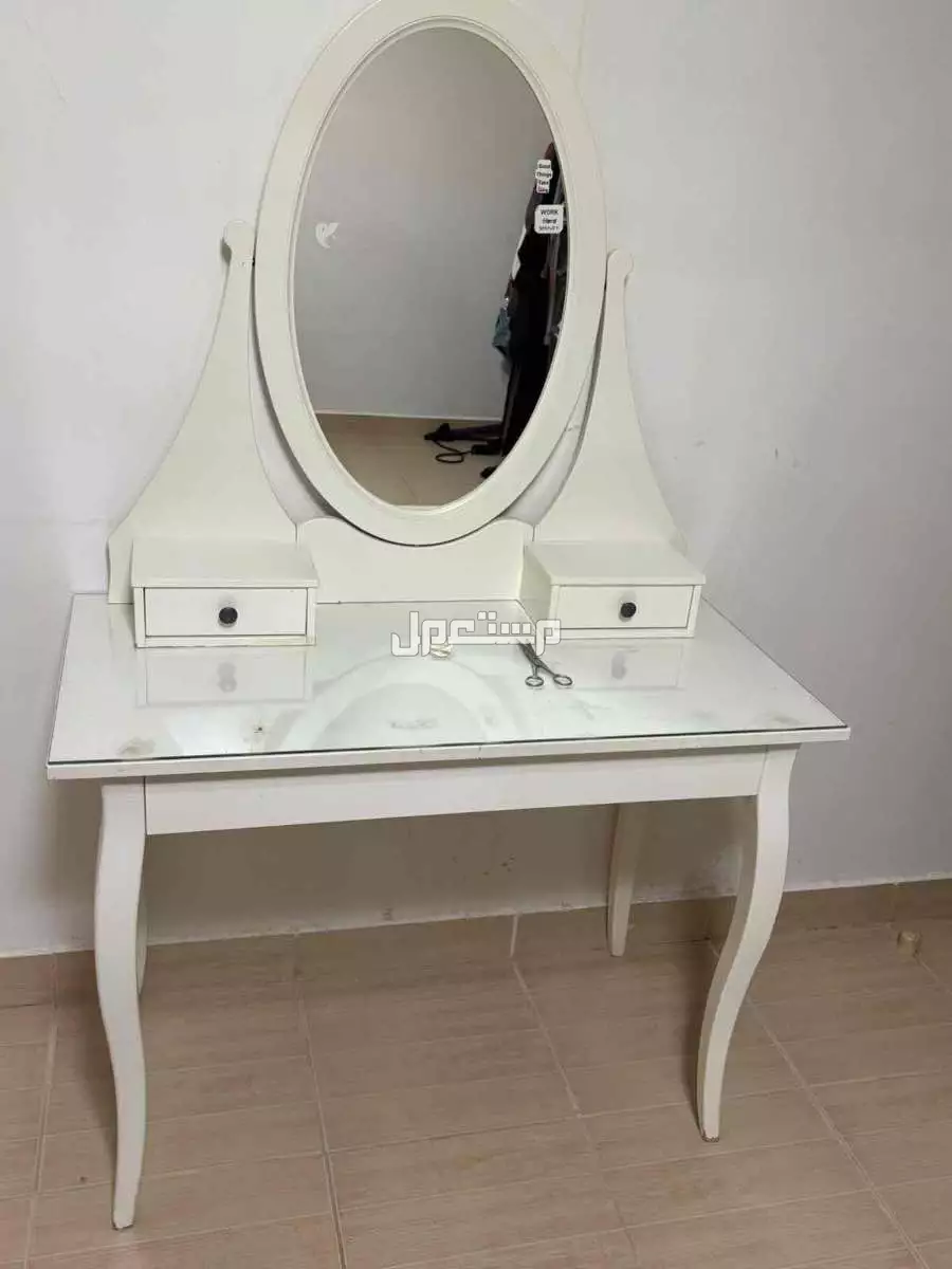 اثاث غرفة للبيع بالكامل بسعر 500 اثاث غرفة نوم من ايكيا   سرير فردي 90*200 دولاب  طاولة تسريحة