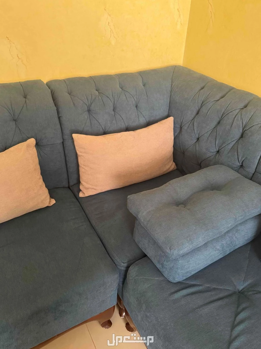 كنب مجلس مستعمل 6x4 للبيع. في الرياض بسعر ألفين ريال سعودي