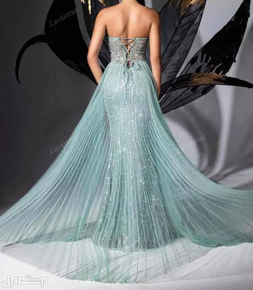 فستان مستعمل نظيف وجديد استخدام 7 ساعات فقط في الطائف