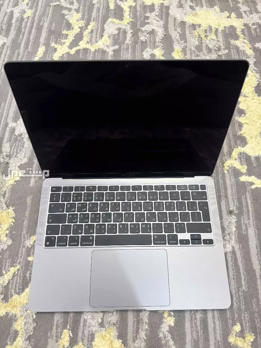 ماك بوك اير موديل 2020 بحالة ممتازة ماركة أبل في بيشة
