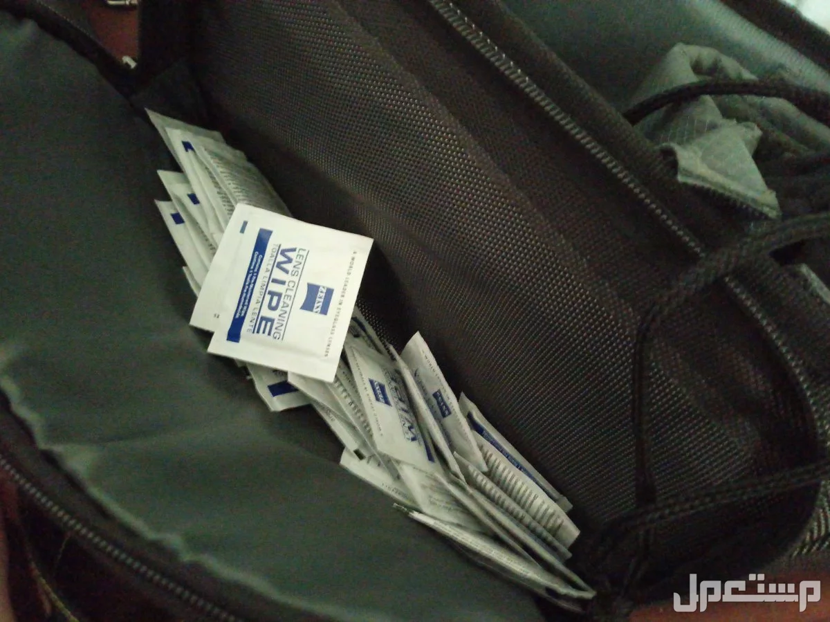 كاميرا نيكون مستخدمة للبيع بسعر 5500