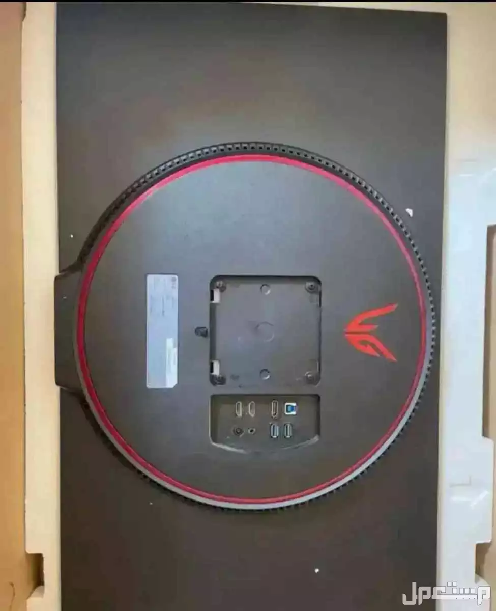 شاشة ال جي الترا جير 32 بوصة مخصصة للالعاب للبيع