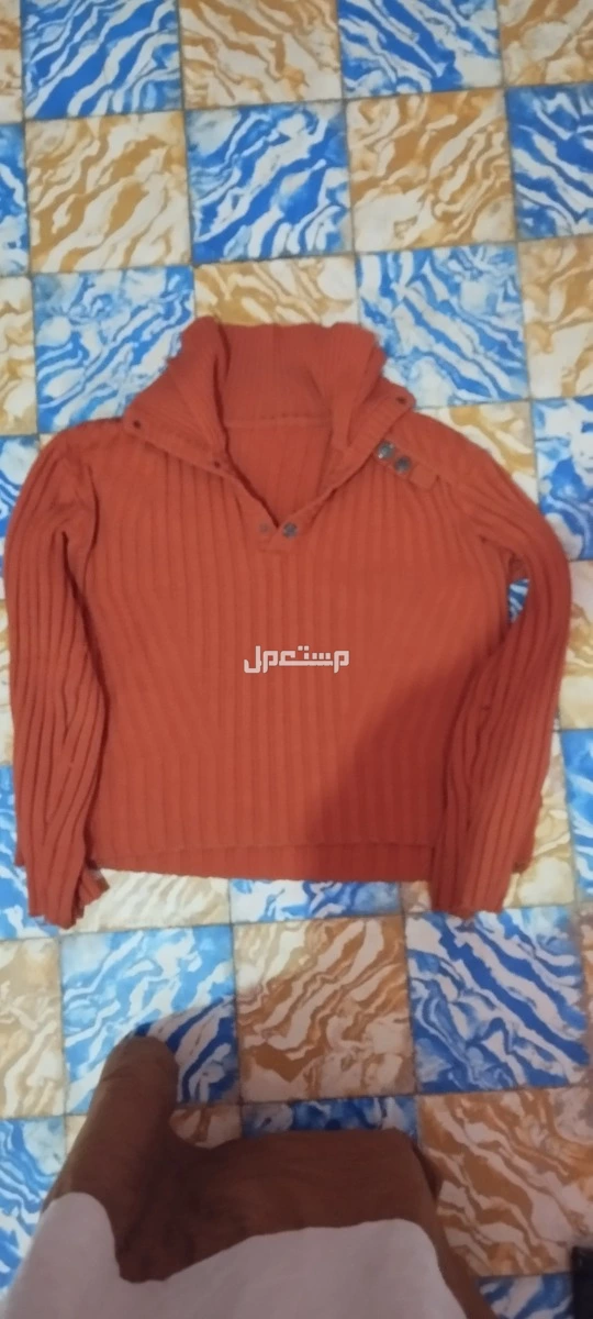البلوفر شيك جدا في المرج بسعر 350 جنيه مصري