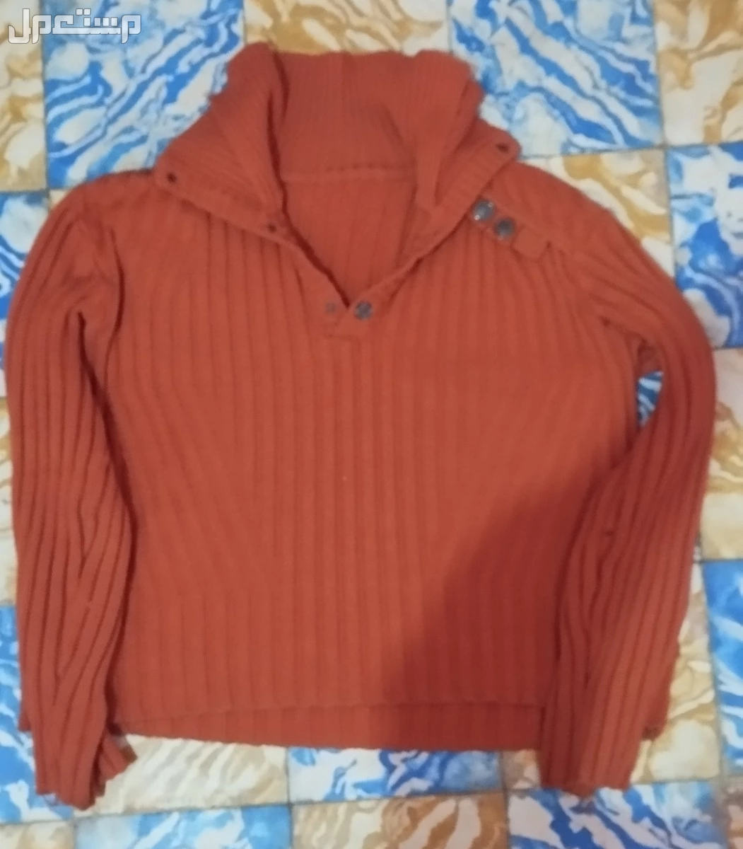 البلوفر شيك جدا في المرج بسعر 350 جنيه مصري