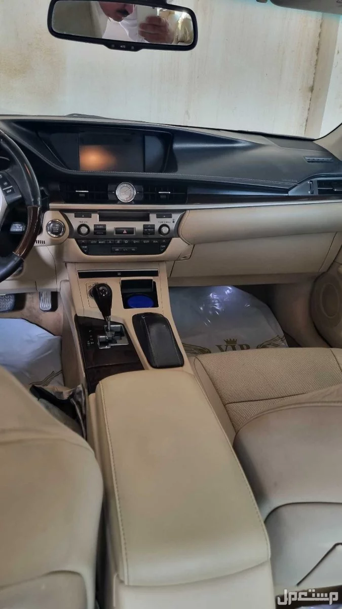 لكزس ES 2013 مستعملة للبيع في جدة بسعر 55 ألف ريال سعودي