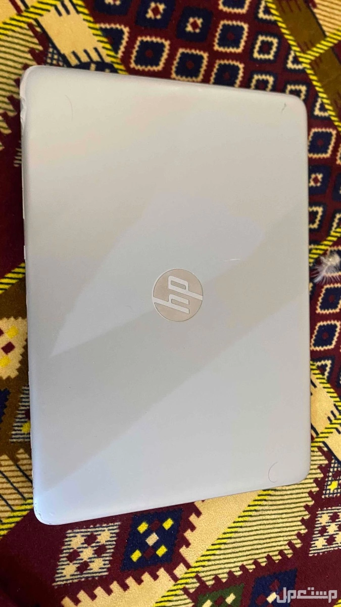 لابتوب hp نظيف للبيع مواصافته والسعر مذكوره بالاعلان