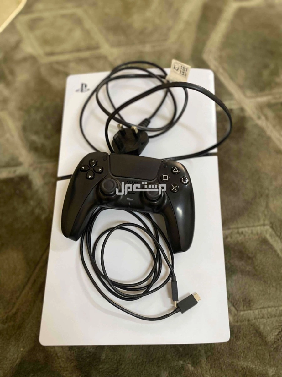 بلاستيشن 5 سوني 5 للبيع بسعر 1300
