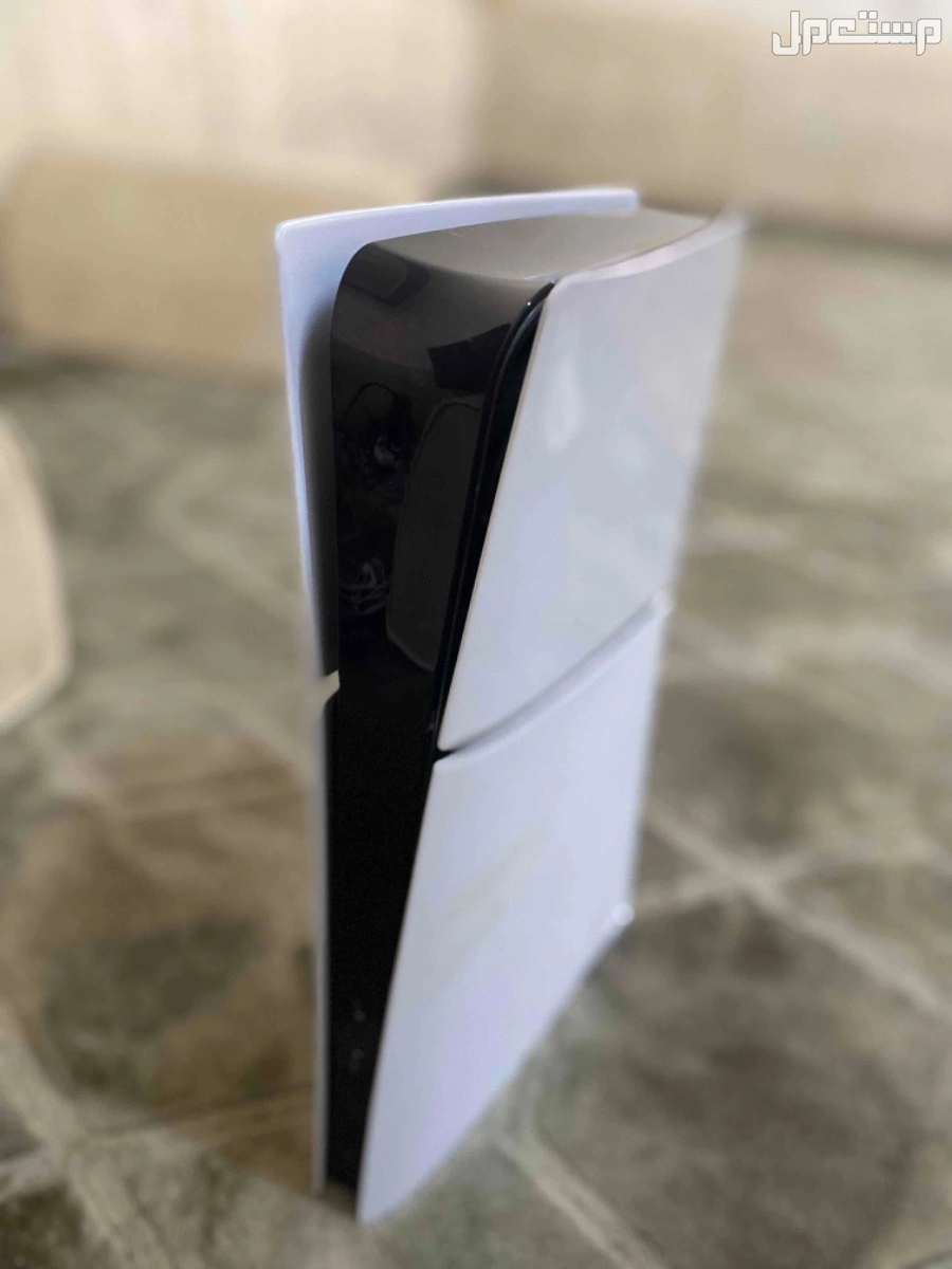 بلاستيشن 5 سوني 5 للبيع بسعر 1300