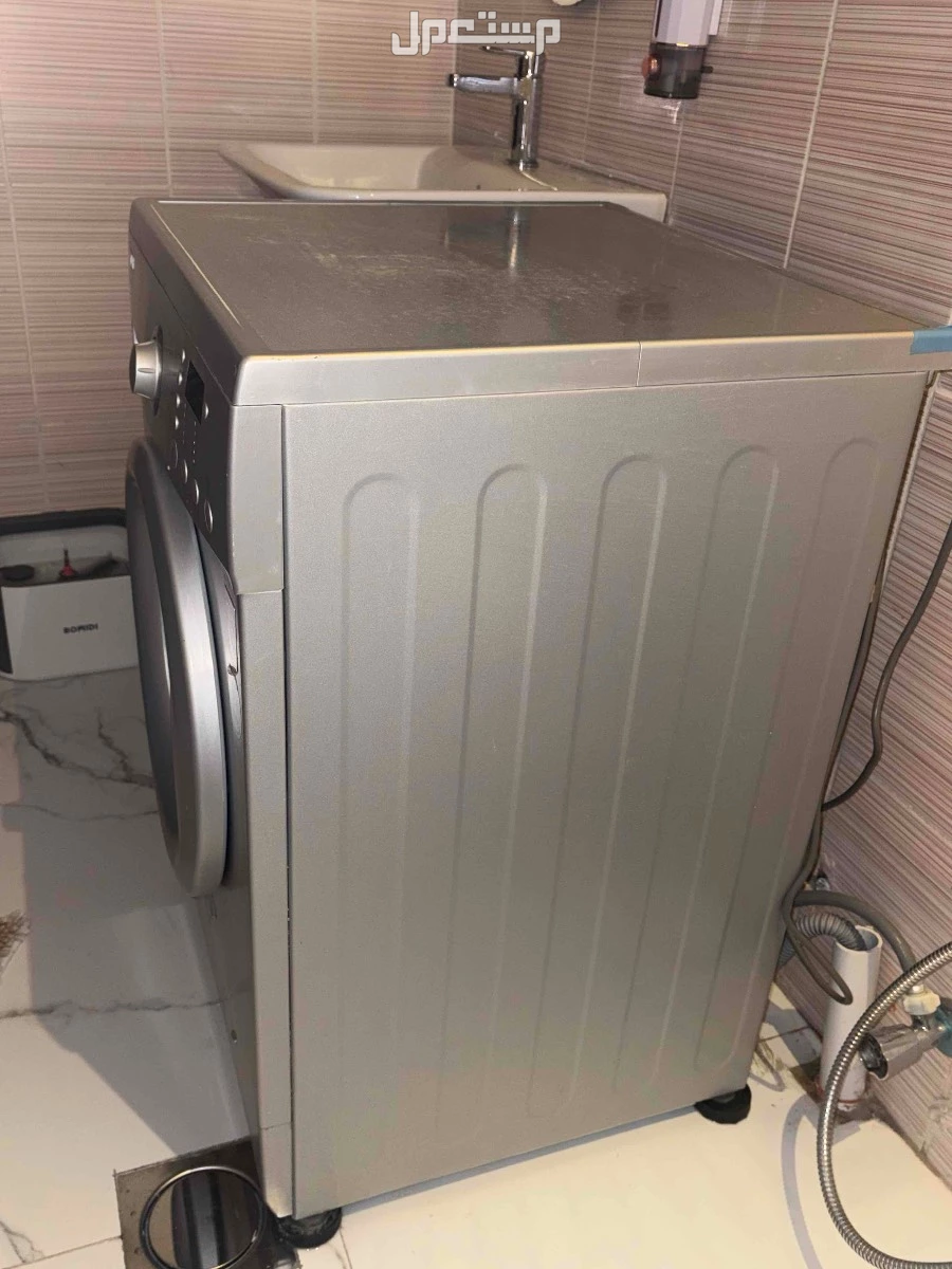 طريق المطار حي بني حارثه  في المدينة المنورة بسعر ألف ريال سعودي