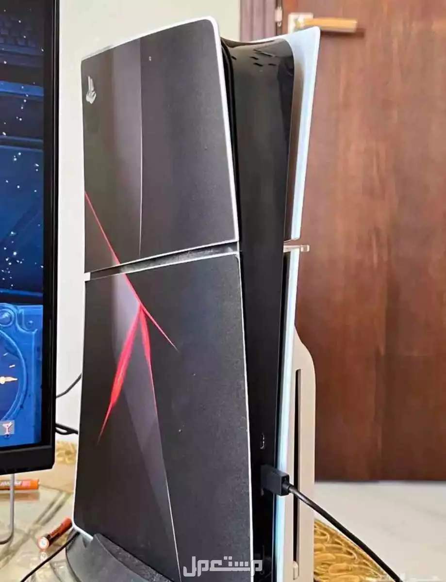 للبيع سوني 5 شبه جديد لا اضرار ضمان اسبوع