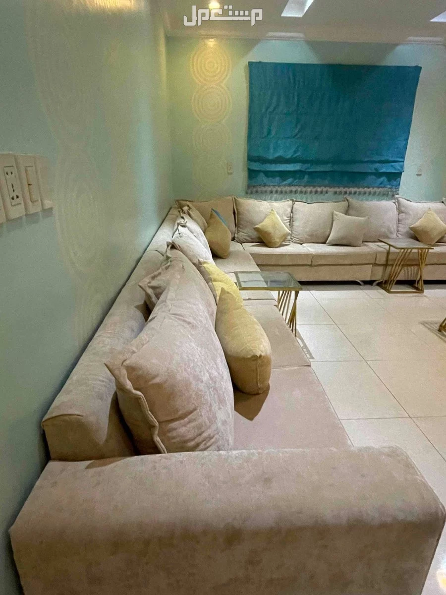 للبيع عفش مجالس و غرفة نوم  في راس التنورة بسعر 15 ألف ريال سعودي