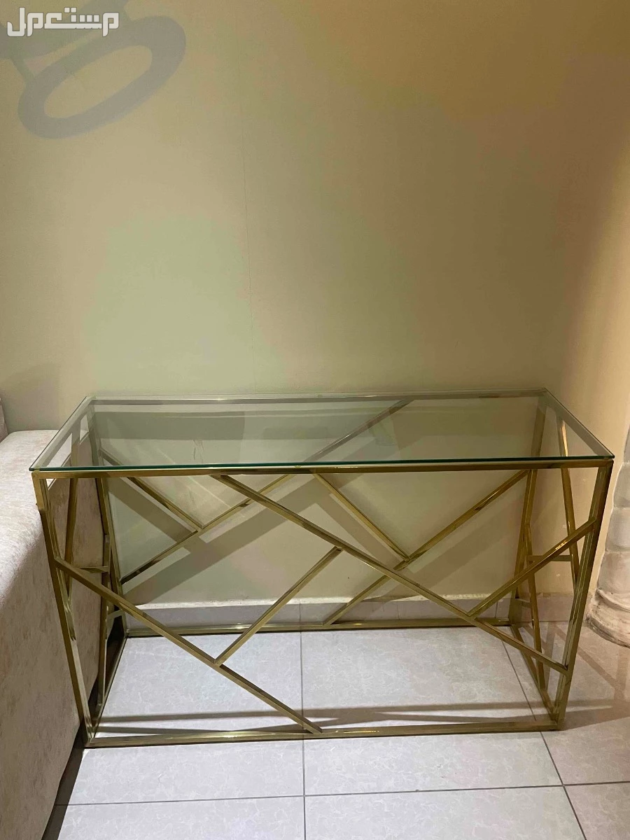 للبيع عفش مجالس و غرفة نوم  في راس التنورة بسعر 15 ألف ريال سعودي