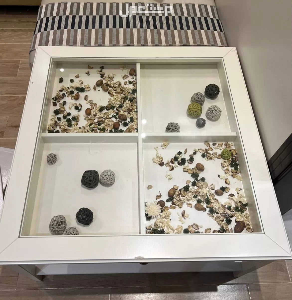 طاولة ايكيا مستعمل للبيع  في مكة المكرمة بسعر 250 ريال سعودي