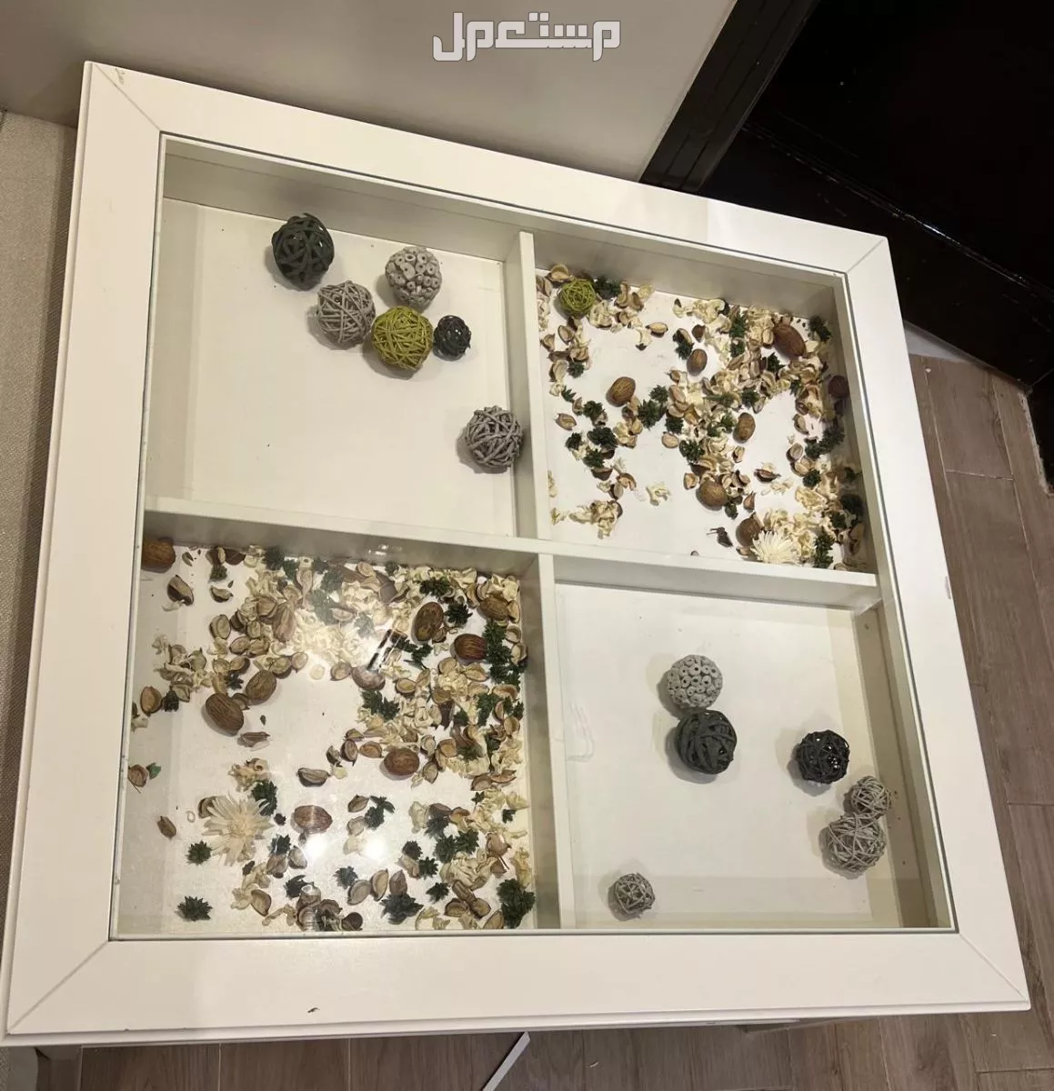 طاولة ايكيا مستعمل للبيع  في مكة المكرمة بسعر 250 ريال سعودي