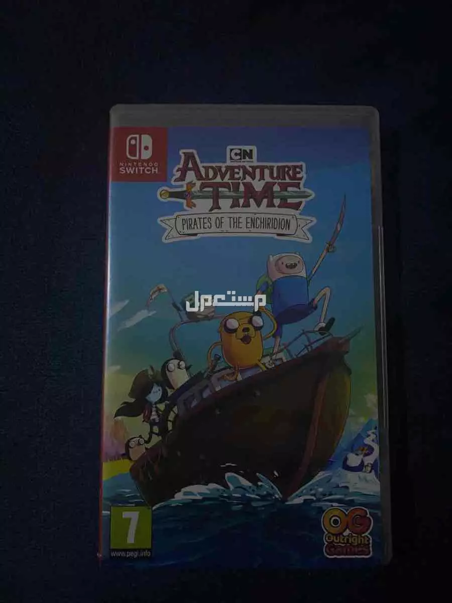 للبيع نينتندو سويتش مع شريط نينتندو سويتش مستعمل نظيف للبيع