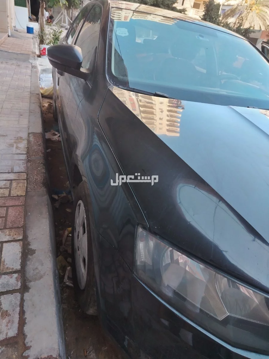 سكودا اوكتافيا 2015 مستعملة للبيع في قسم أول المنتزة بسعر 880 ألف جنيه مصري