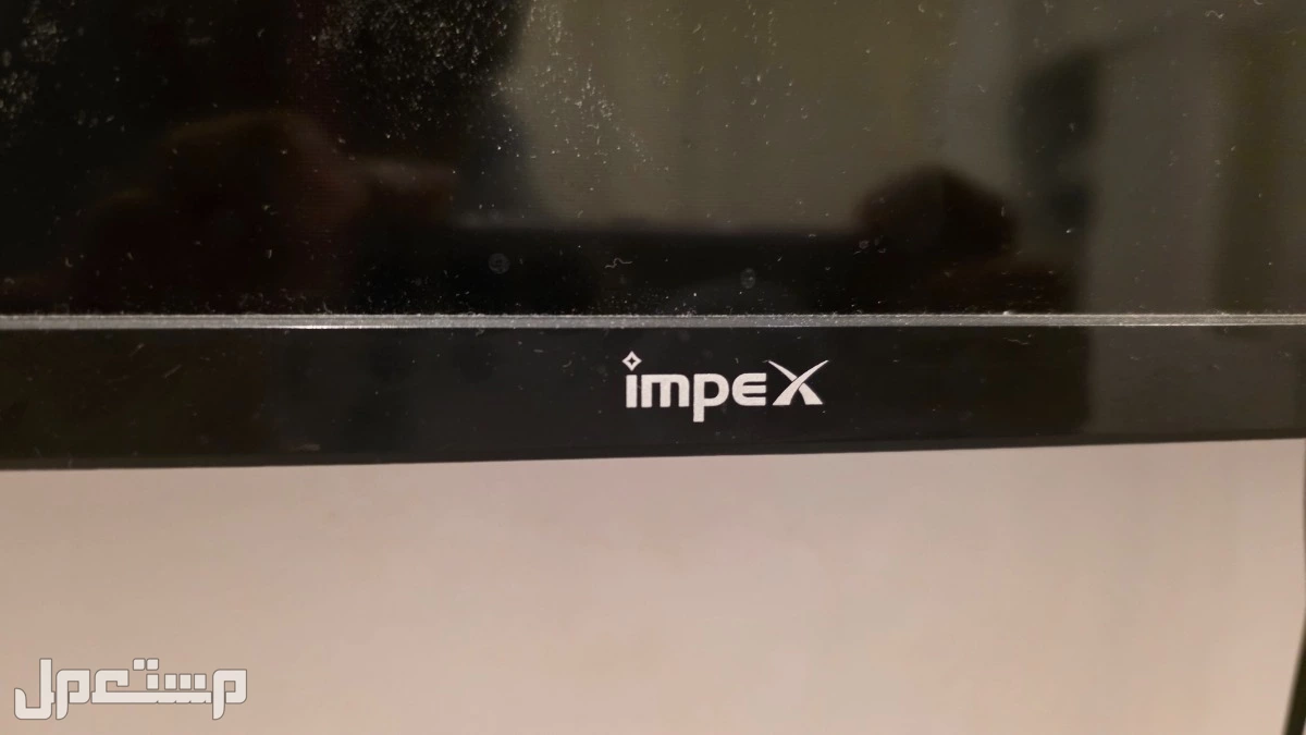 شاشة سمارت 41بوصه 2k  نظام ذكي قوقل تدعم جميع التطبيقات وحالتها ممتازه جدا