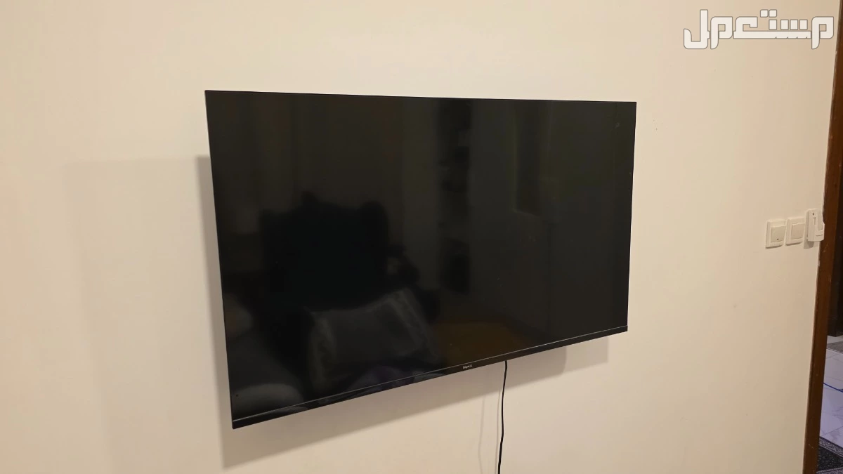 شاشة سمارت 41بوصه 2k  نظام ذكي قوقل تدعم جميع التطبيقات وحالتها ممتازه جدا