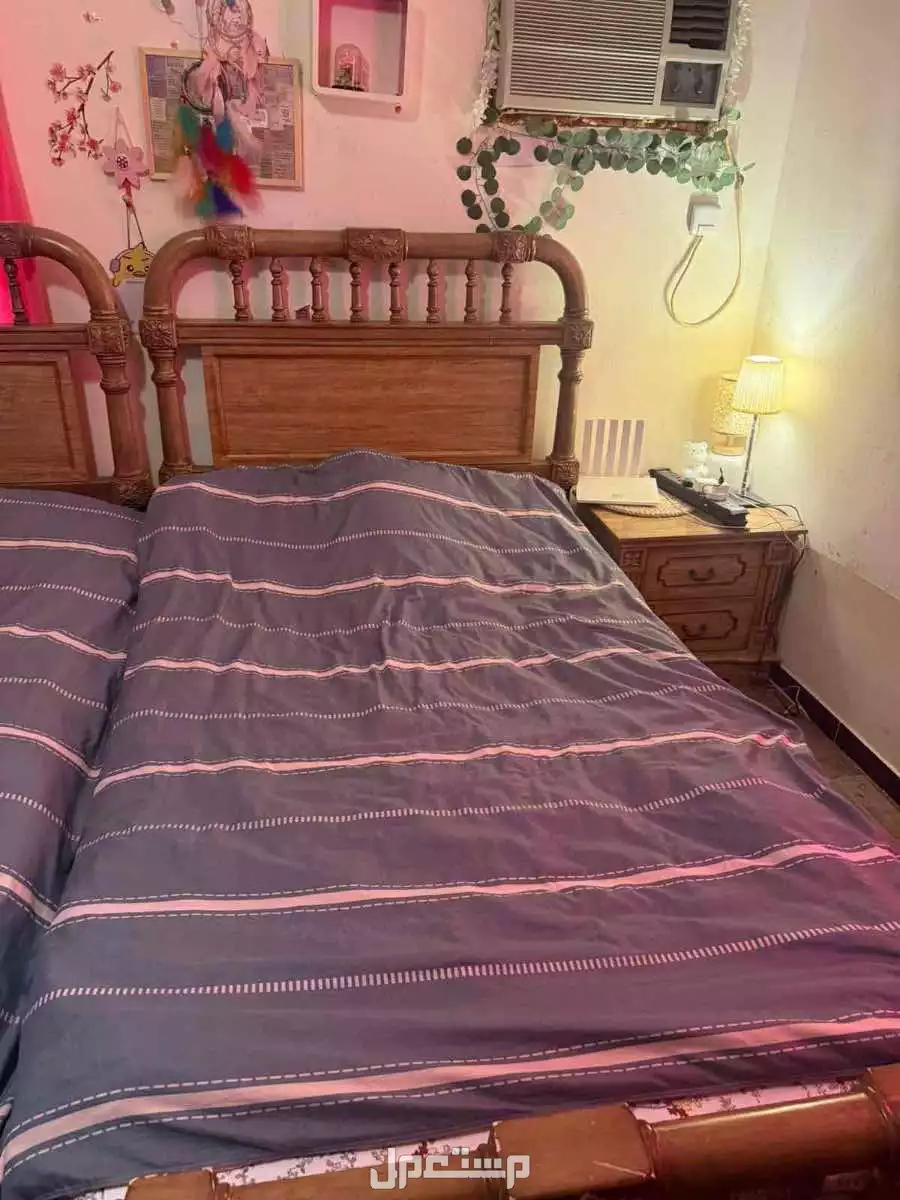 غرفه نوم للبيع موديا قديم الخشب اصلي ممتاز