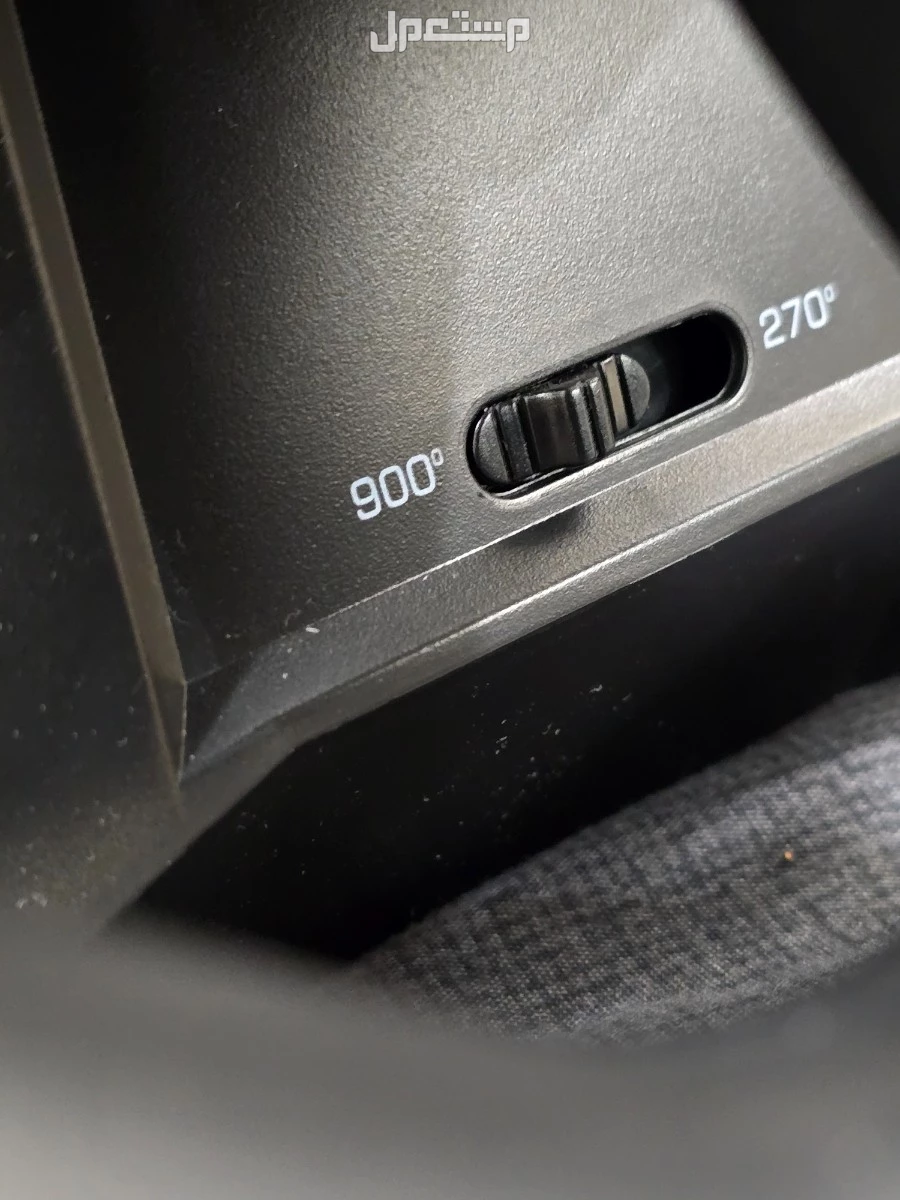 طاره و شريطين للبدل ب سوني 4  ما فيه شي و يوجد توصيل داخل بريده