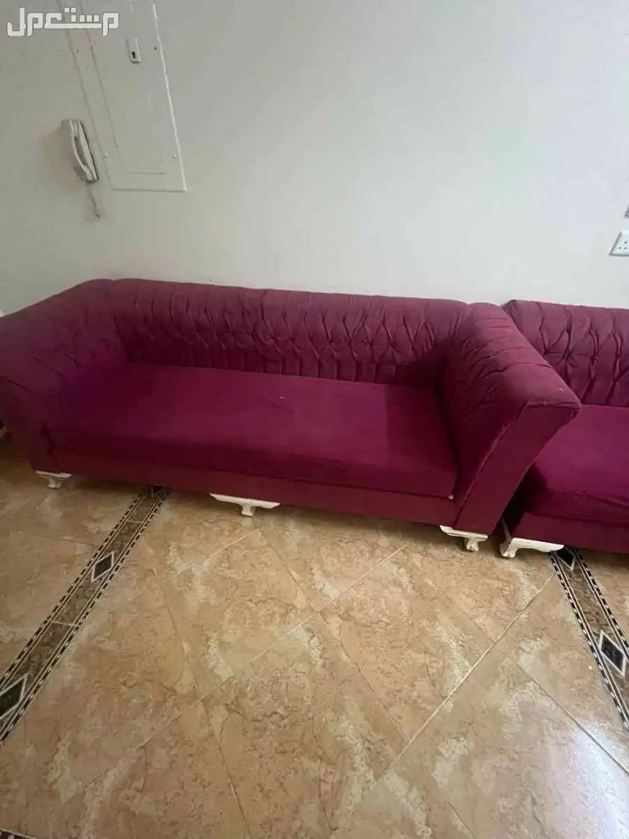 كنب مستعمل 5 شهور  في جدة بسعر 300 ريال سعودي