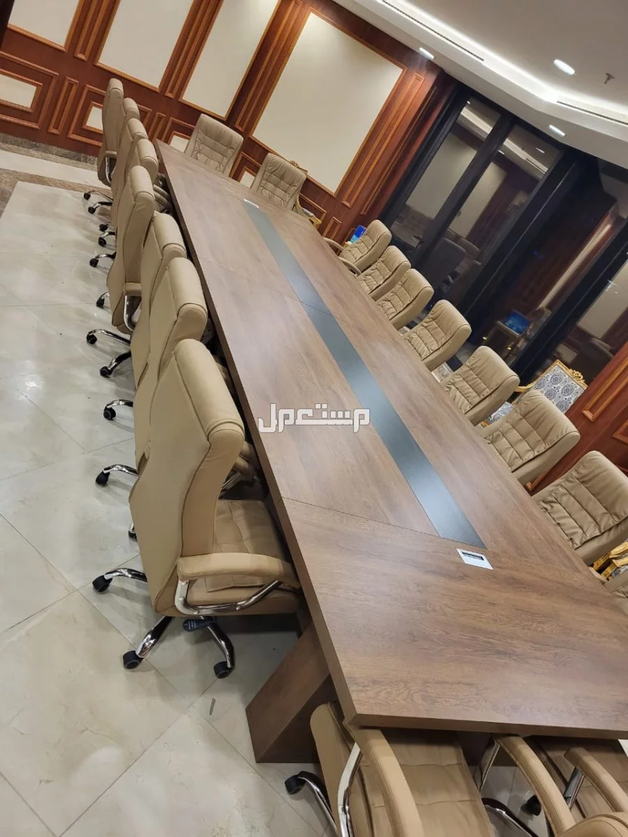 أثاث مكتبي عالي الجودة  في الرياض بسعر 120 ريال سعودي